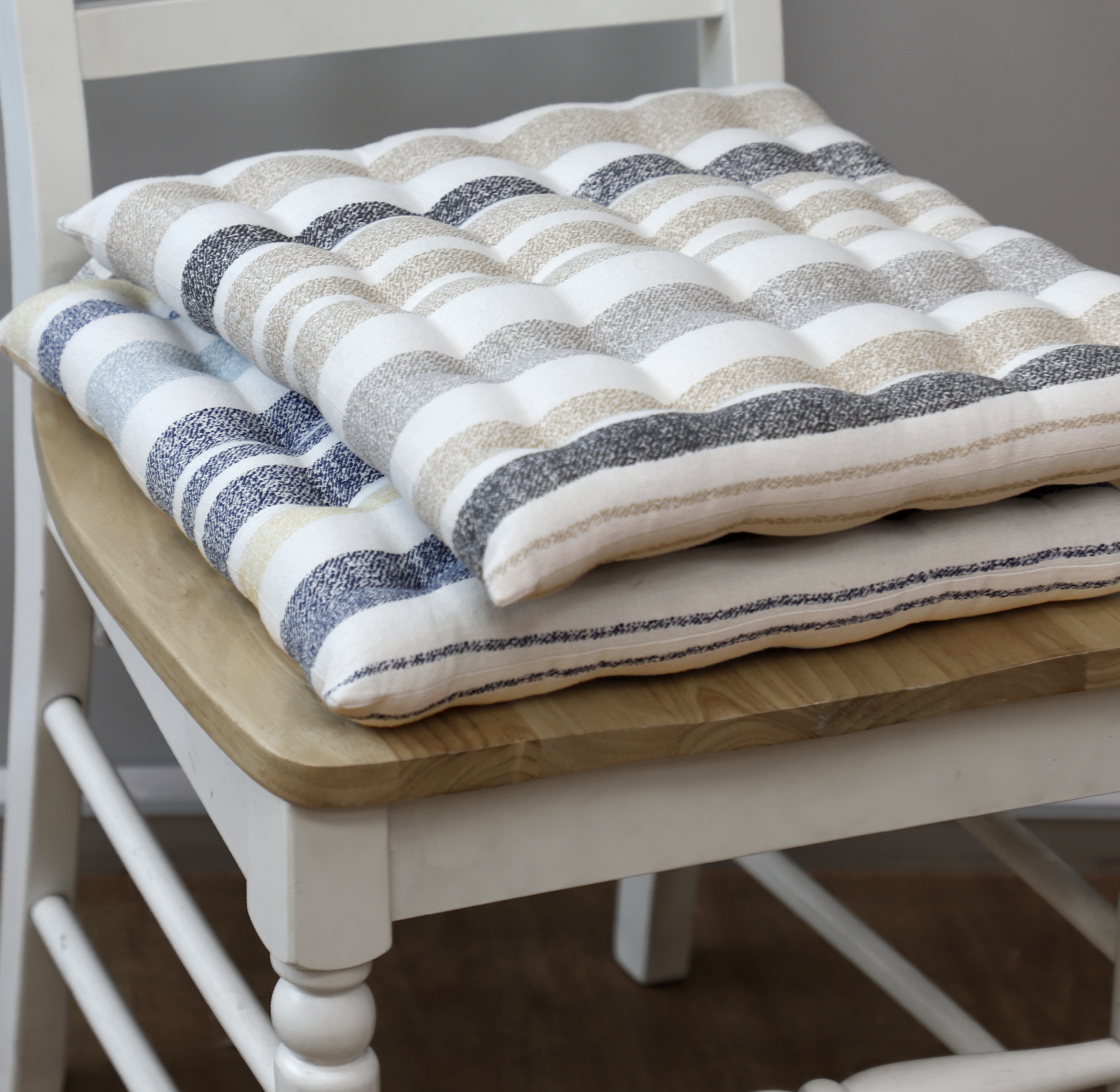 AH-KD-CP-005 Taupe and Charcoal Multi-Stripe Woven Chair Pad