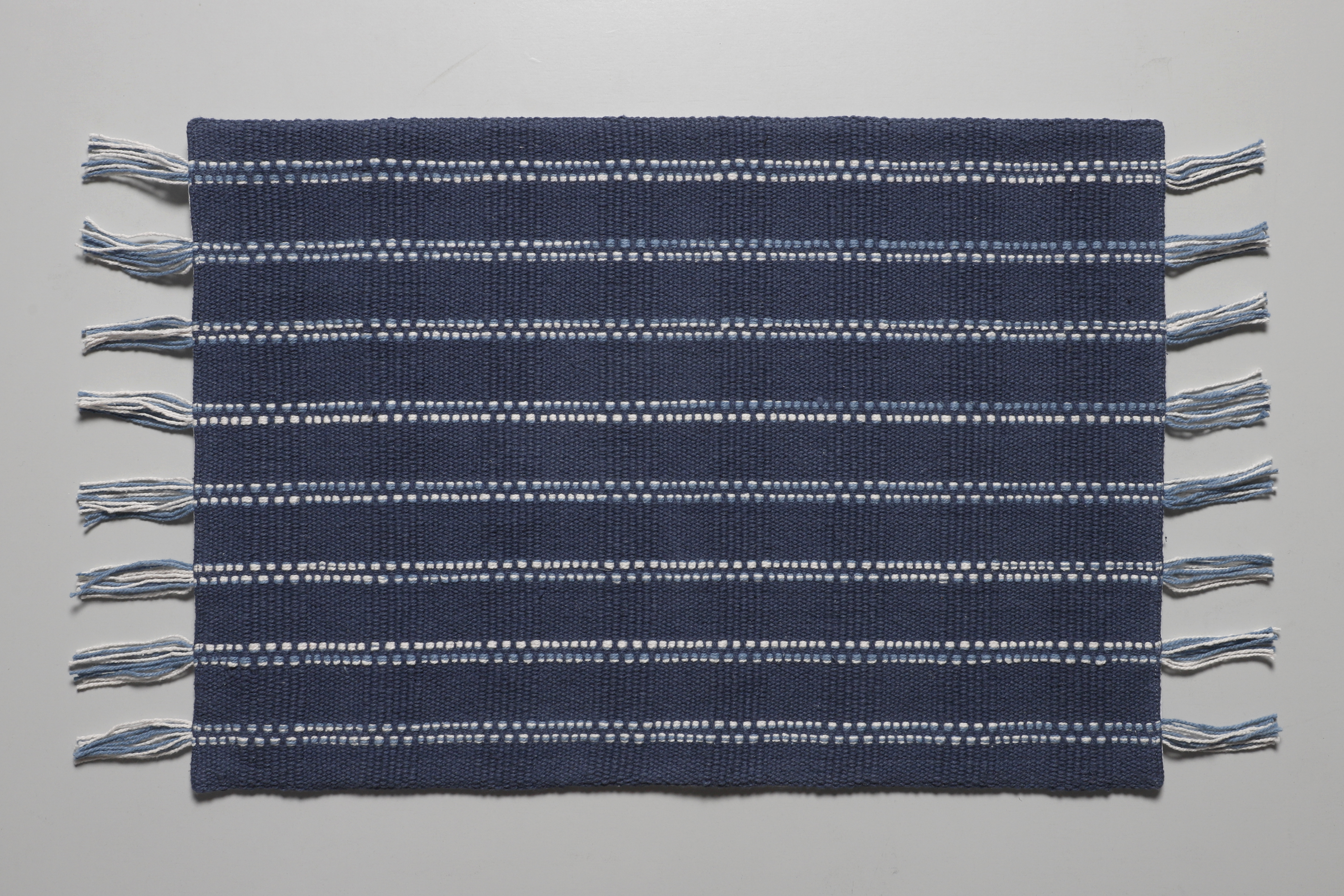 AH-KD-PM-013 Indigo Hand Woven Fringed Placemat