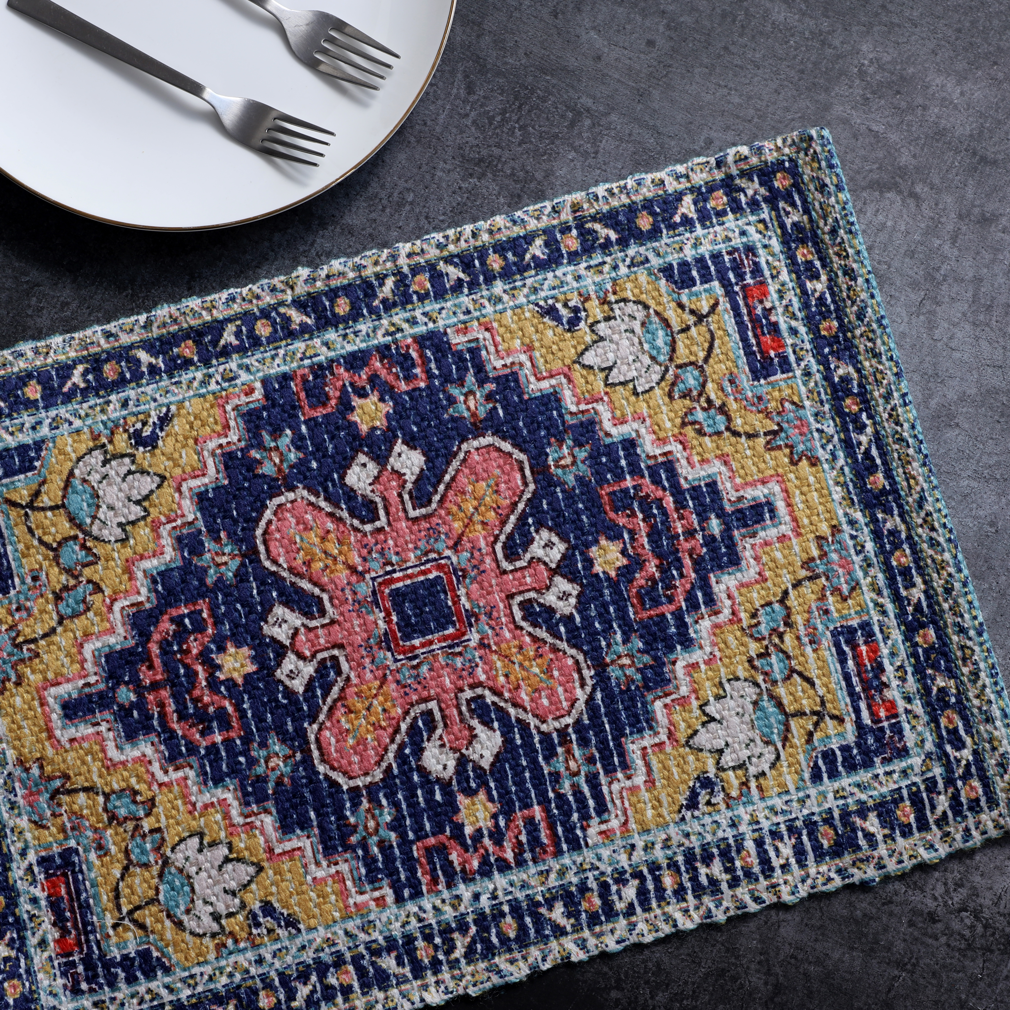 AH-KD-PM-017 Cobalt and Mustard Persian Medallion Print Placemat