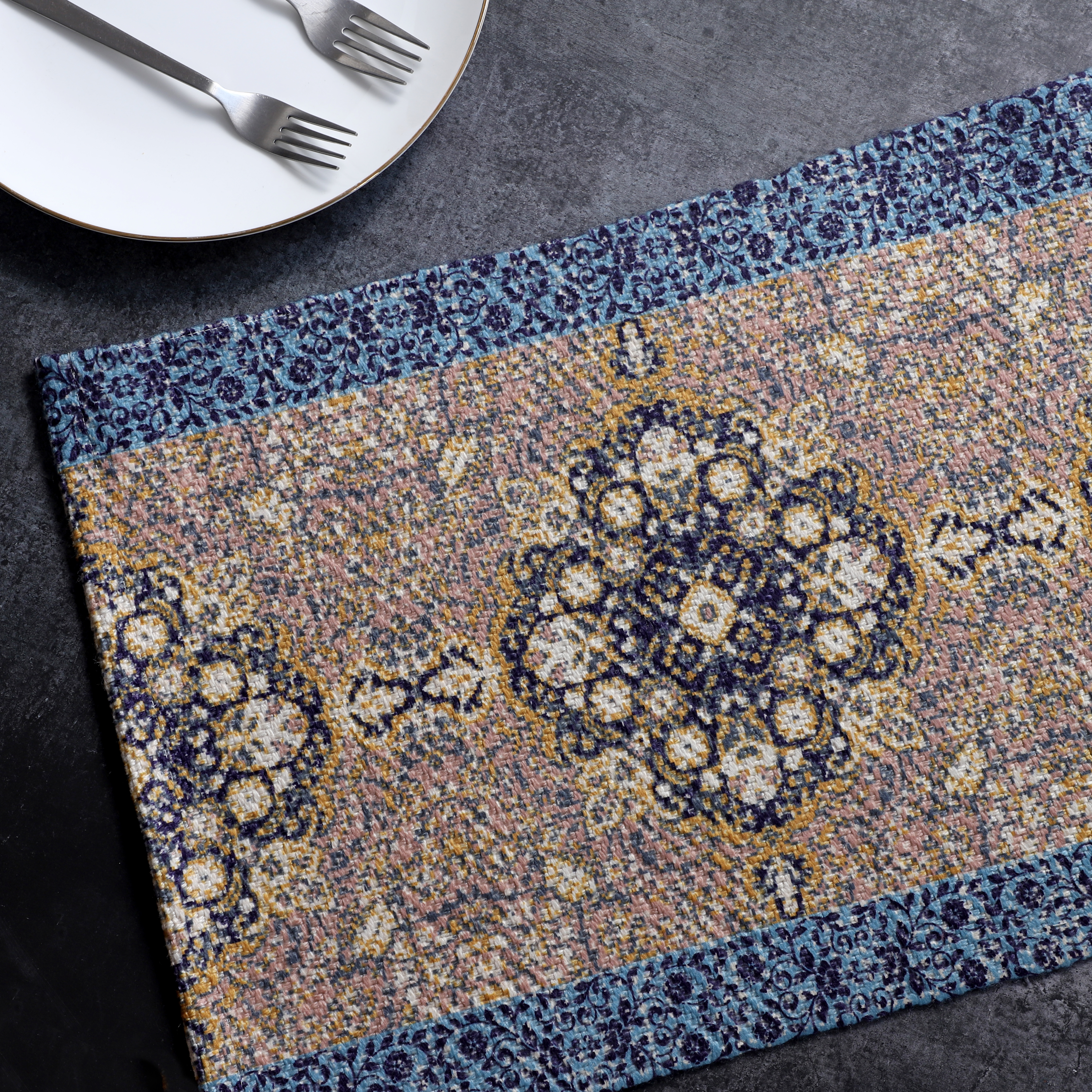 AH-KD-PM-019 Rose and Sky Blue Persian Medallion Print Placemat