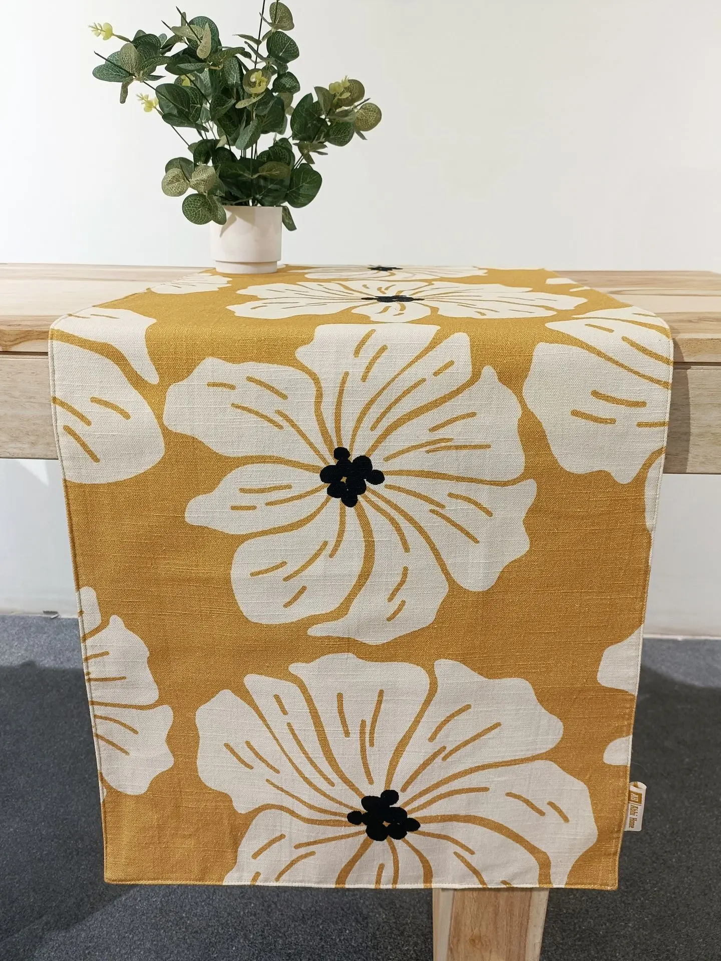 Table Runner