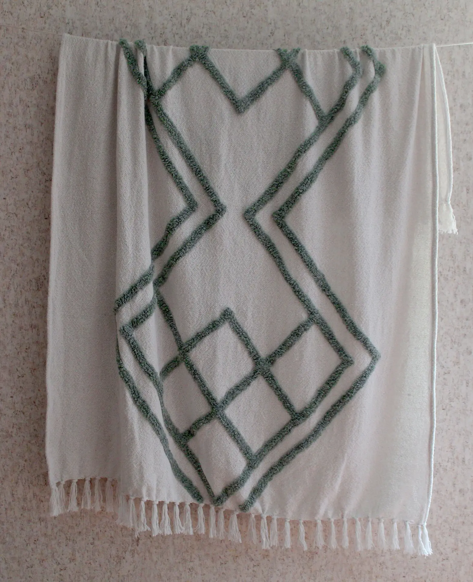 Tufted Throws