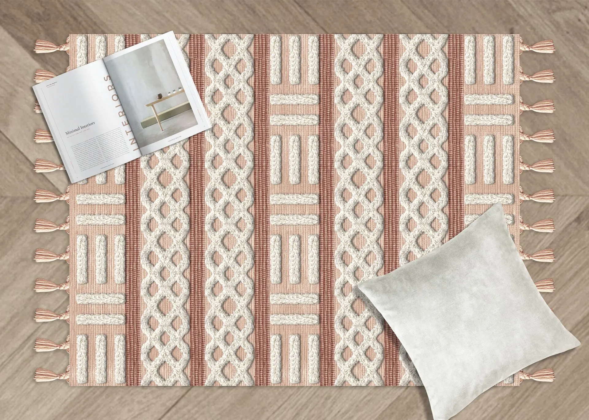 TUFTED RUG