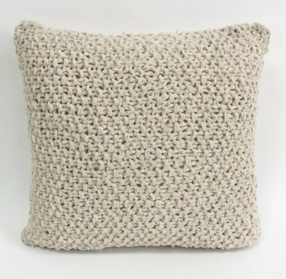 KNITTED CUSHION