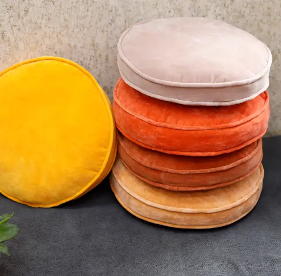 SHAPED CUSHION