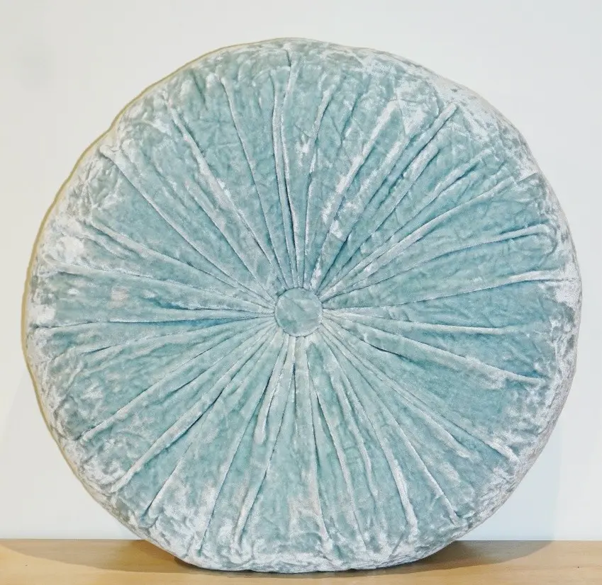 SHAPED CUSHION